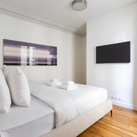 Appartement Eiffel Tower Invalides Renovated Paris