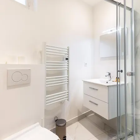 Eiffel Tower Invalides Renovated Paris